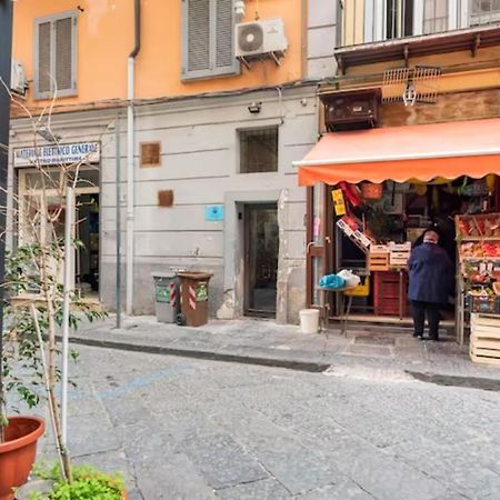 The White Side Apartment Napoli Exterior foto