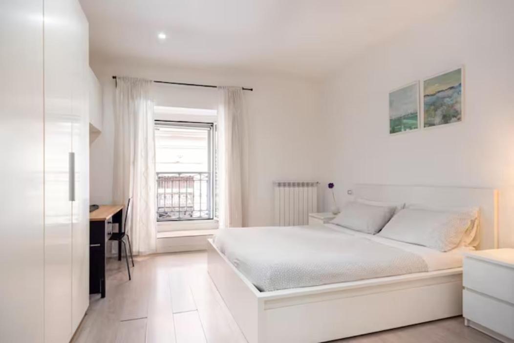The White Side Apartment Napoli Exterior foto